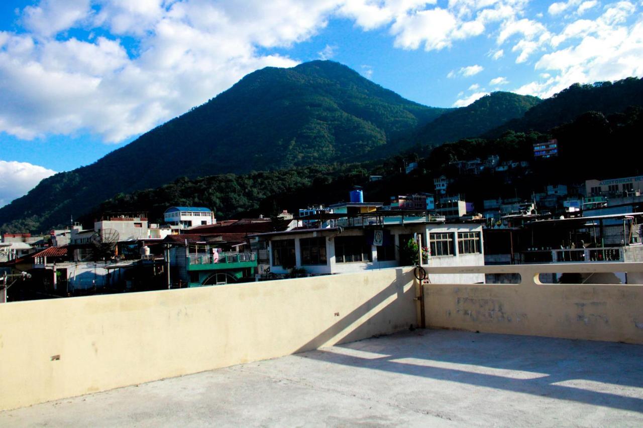 Hostal Corazón de San Pedro San Pedro La Laguna Exterior foto